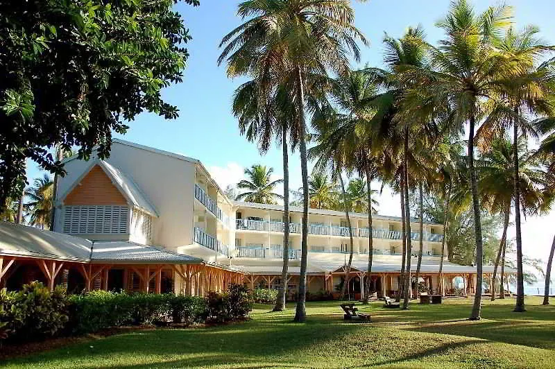 Carayou Hotel & Spa レ・トロワ・イレ